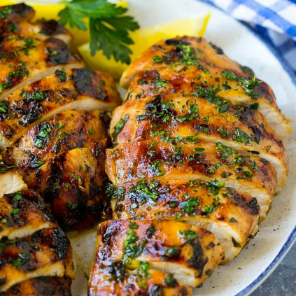 Impress Your Friends & Family With This (Surprisingly Healthy) Grilled Chicken